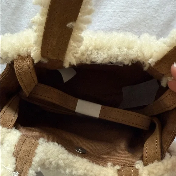 NWT UGG x Telfar Small Shopping Bag - Chestnut - Picture 3 of 3